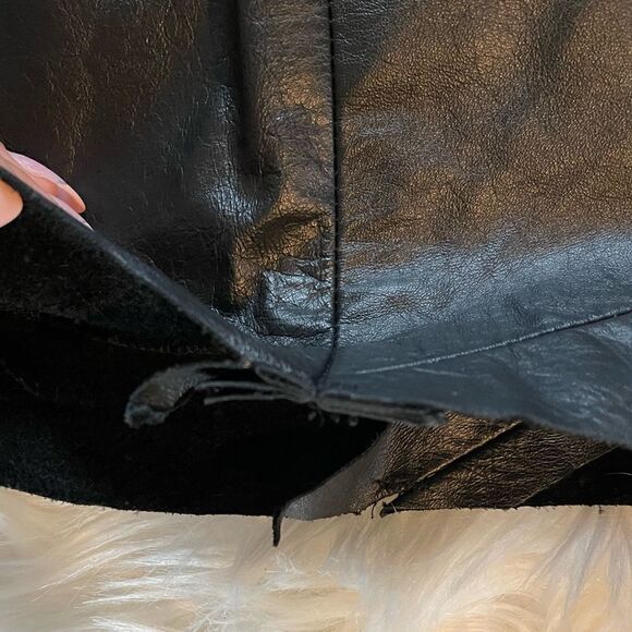 VTG U.S. Leather Mini Skirt || SZ 11-12 - Picture 5 of 9